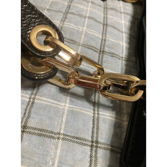 MICHAEL KORS, LARGE BLACK PEBBLED LEATHER SHOULDER BAG - Picture 13 of 15